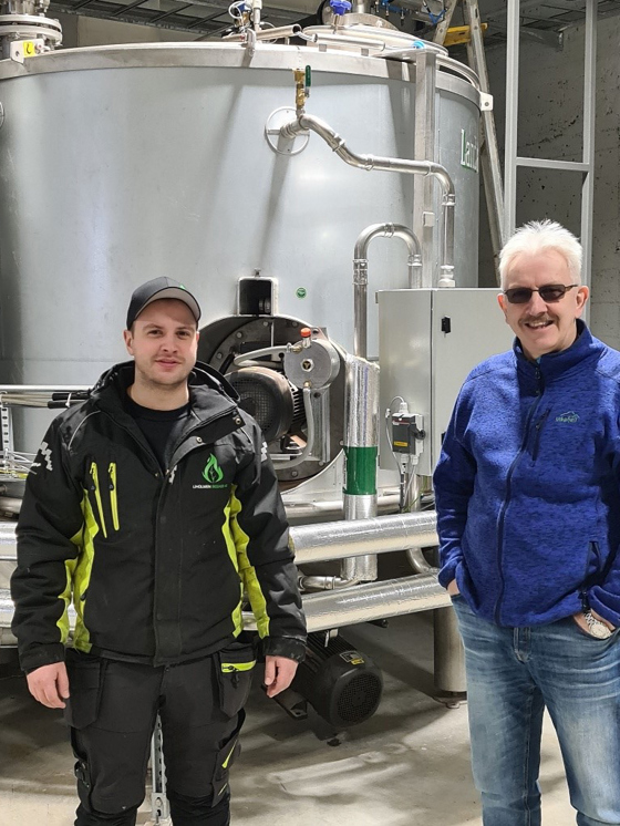 Driftsansvarlig Niclas Jensen (t.v) og daglig leder Roald Knudsen.