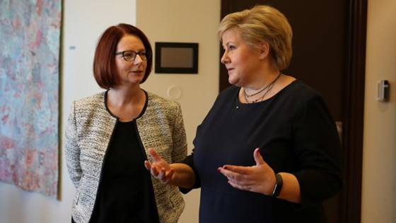 Julia Gillard og Erna Solberg på Statsministerens kontor