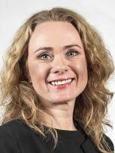 Arbeids- og sosialministerAnniken Hauglie