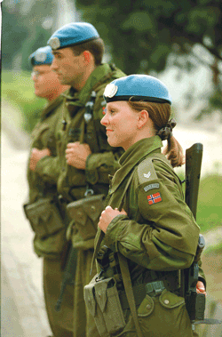 Figur 1.2 FN-soldater før avreise til tjeneste i utlandet