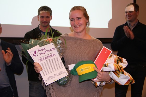 Cecilie Nilsen gjekk heilt til topps og stakk av med den gjeve tittelen Årets unge bonde 2017. 