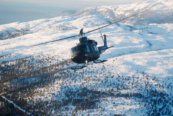 Regjeringen vil oppgradere ni Bell 412-helikoptre til støtte for Hæren. Samtidig skal nye helikoptre til Forsvarets spesialstyrker bli vurdert i arbeidet med ny langtidsplan for Forsvaret, som fremmes for Stortinget neste år. 