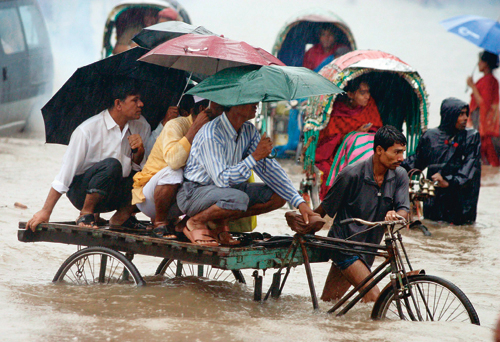 Figure 4.1 Climate change increases the frequency of extreme weather events.