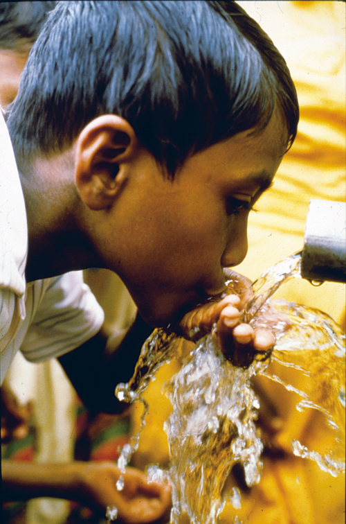Figur 5.8 Rent vann er et knapphetsgode i mange utviklingsland.