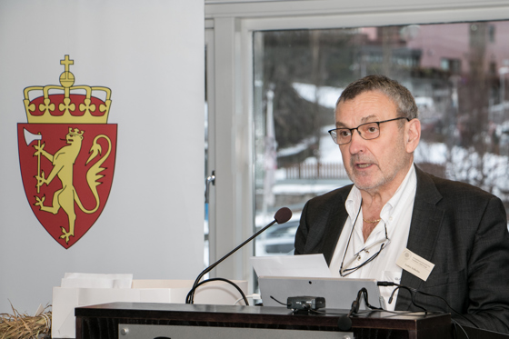 Fylkesmann Lodve Solholm