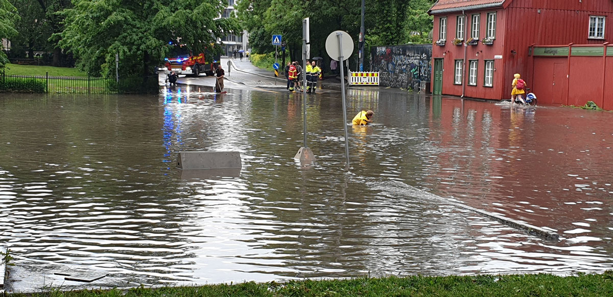 Figur 11.2 Overfløyming etter styrtregn. Maridalsveien, Oslo.
