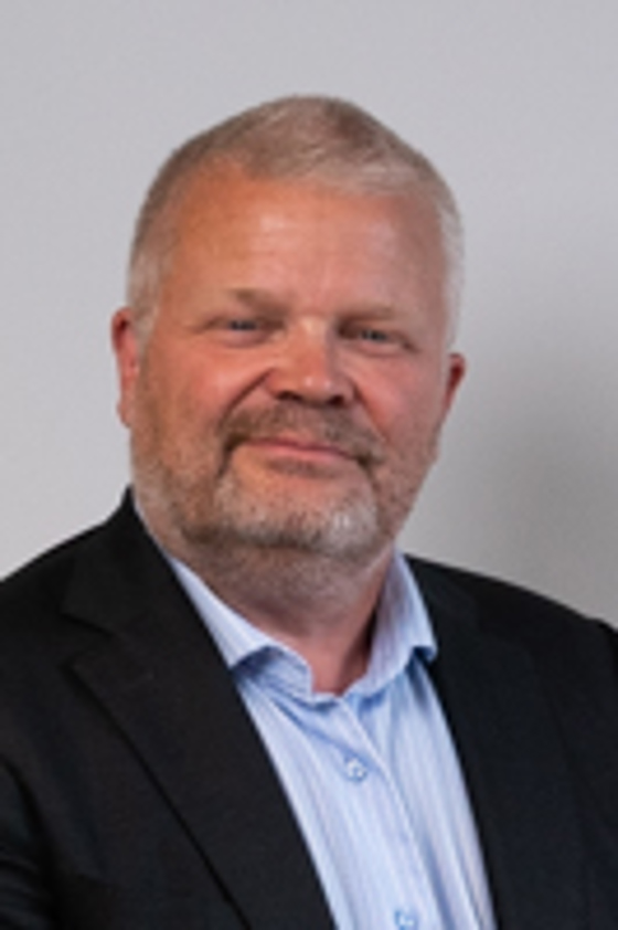 Portrett av Mads gravås