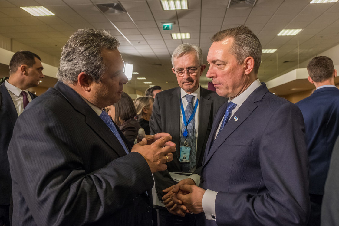 14.-15 februar møttes forsvarsministerne i NATO i Brussel.