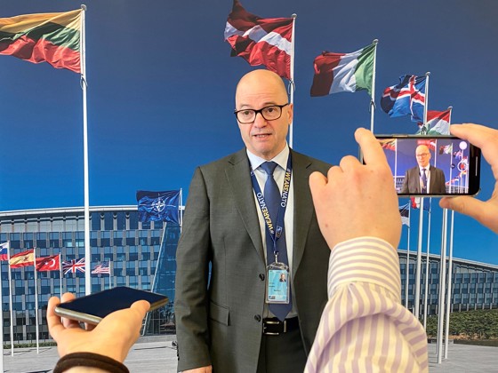 Forsvarsminister Odd Roger Enoksen