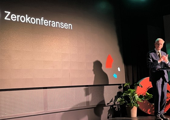 Statsminister Jonas Gahr Støre holder tale på Zerokonferansen