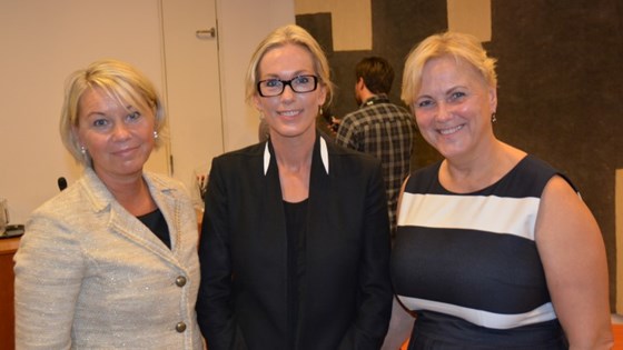 Gruppebilde med næringsminister Monica Mæland, direktør for Innovasjon Norge Anita Krohn Traaseth og kulturminister Thorhild Widvey.