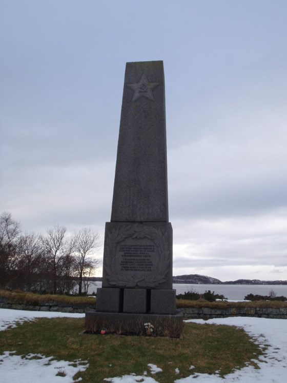The memorial stone at Tjøtta Soviet War Cemetery and Tjøtta International War Cemetery in Alstahaug municipality.