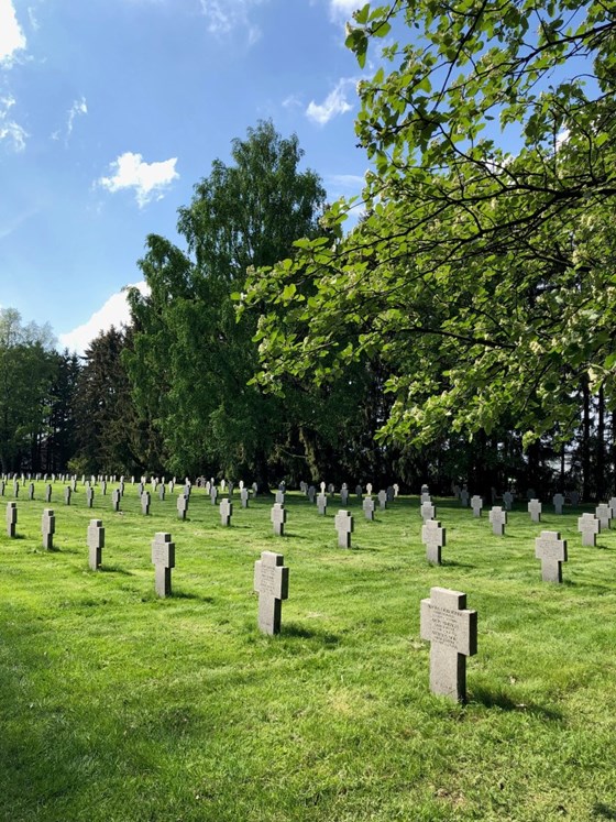 Tysk krigsgravplass på Alfaset i Oslo. Mange kors som markerer hver grav.