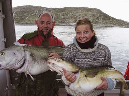 Figur 11.2 Fritidsfiske bidrar til det gode liv langs kysten. Regjeringens målsetting er at turist- og fritidsfisket utvikles som et supplement til reiselivsnæringen. Louise Løseth og David Sounders.