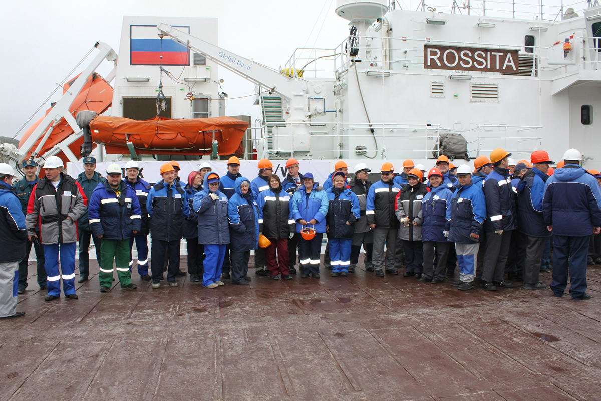 Figur 3.4 Første transport av brukt kjernebrensel fra Andrejevbukta i 2017.