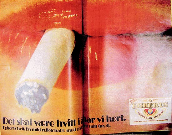 Figur 6.27 Marlboro. Hvor folk i fremgang møtes
 er Malboro med.
  Conrad Langaard A/S, 1966. Produsert av
 Philip Morris Inc. Signaliserer at røyking er utbredt og
 sosialt akseptert ..