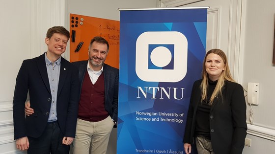 NTNUs besetning ved Brusselkontoret. Fra venstre: Thomas Sørlie Hansen, Massimo Busuoli, Charlotte Eide. 