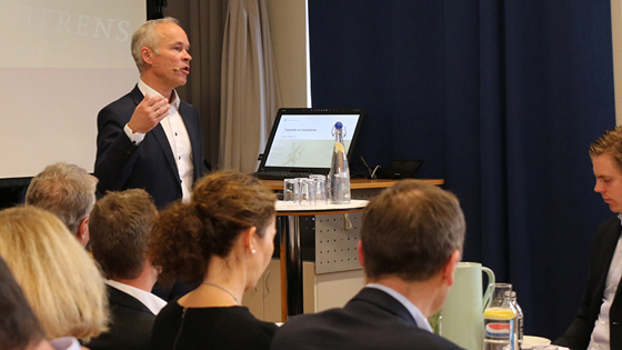 Bilde av Jan Tore Sanner på kompetansepolitisk toppmøte 