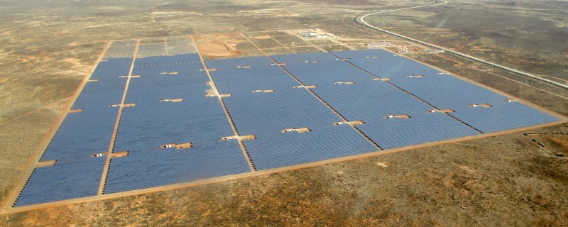 Strømproduksjonen fra Scatec Solars solkraftverk i Sør-Afrika. Foto: Scatec Solar. Strømproduksjonen fra Scatec Solars solkraftverk i Sør-Afrika. Foto: Scatec Solar.