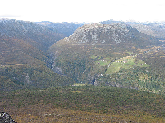 Kulturlandskap: Fjellgardane og seterdalane i Øvre Sunndal. Foto: Anders Hovde.
