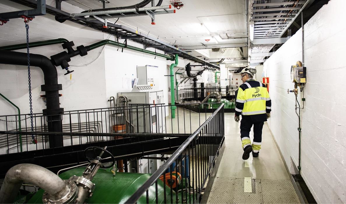 Et bilde som inneholder innendørs
Automatisk generert beskrivelse