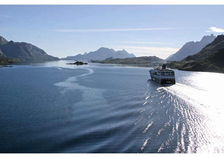 Figur 10.1
Sakte-TV er ein nemning på ein type program som visar ei hending i sin fulle lengde. Det fyste sakte-TV programmet som blei sendt på NRK var «Bergensbanen – minutt for minutt» i 2009. I seinare tid har det vore mange andre programmer som «Hurtigrut...