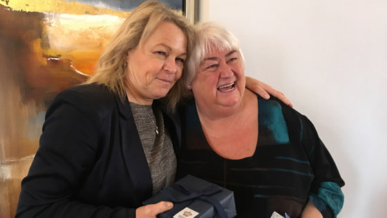 Eldre- og folkehelseminister Åse Michaelsen og  den danske eldreministeren Thyra Frank.
