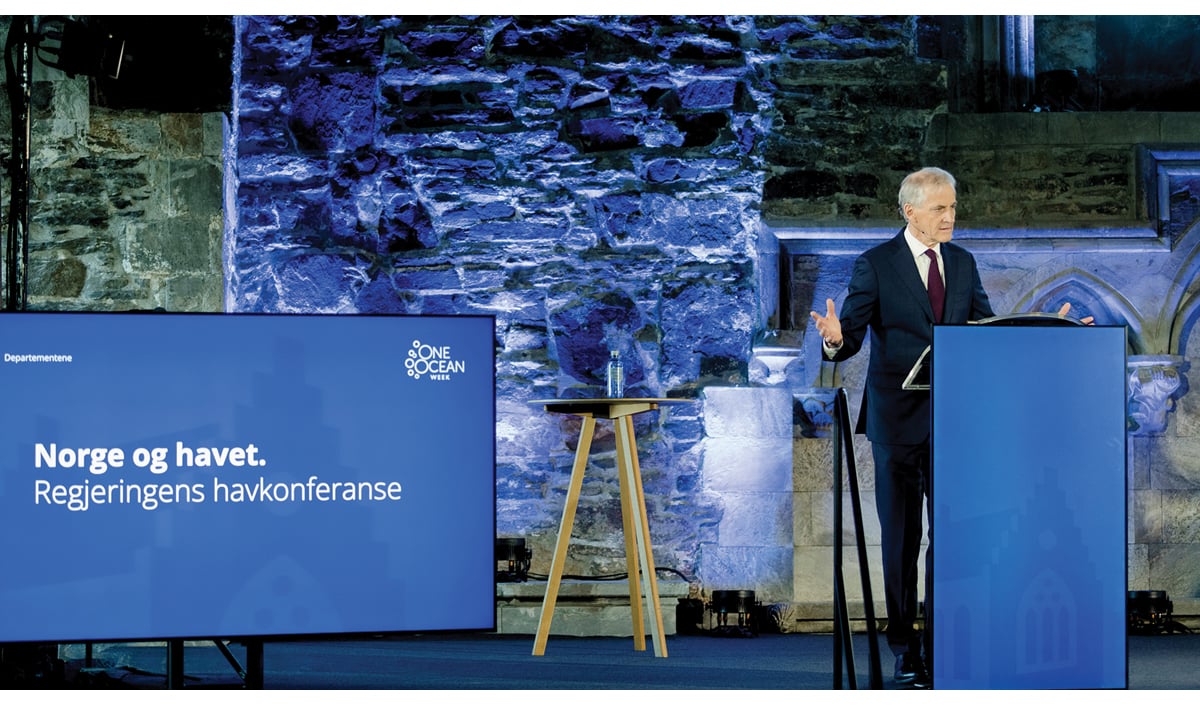 Figur 2.2 Regjeringen setter det internasjonale havpanelets arbeid inn i en nasjonal sammenheng og vise regjeringens samlede politikk for et grønt krafttak for havet. Fra regjeringens havkonferanse i Bergen 17. april 2023.