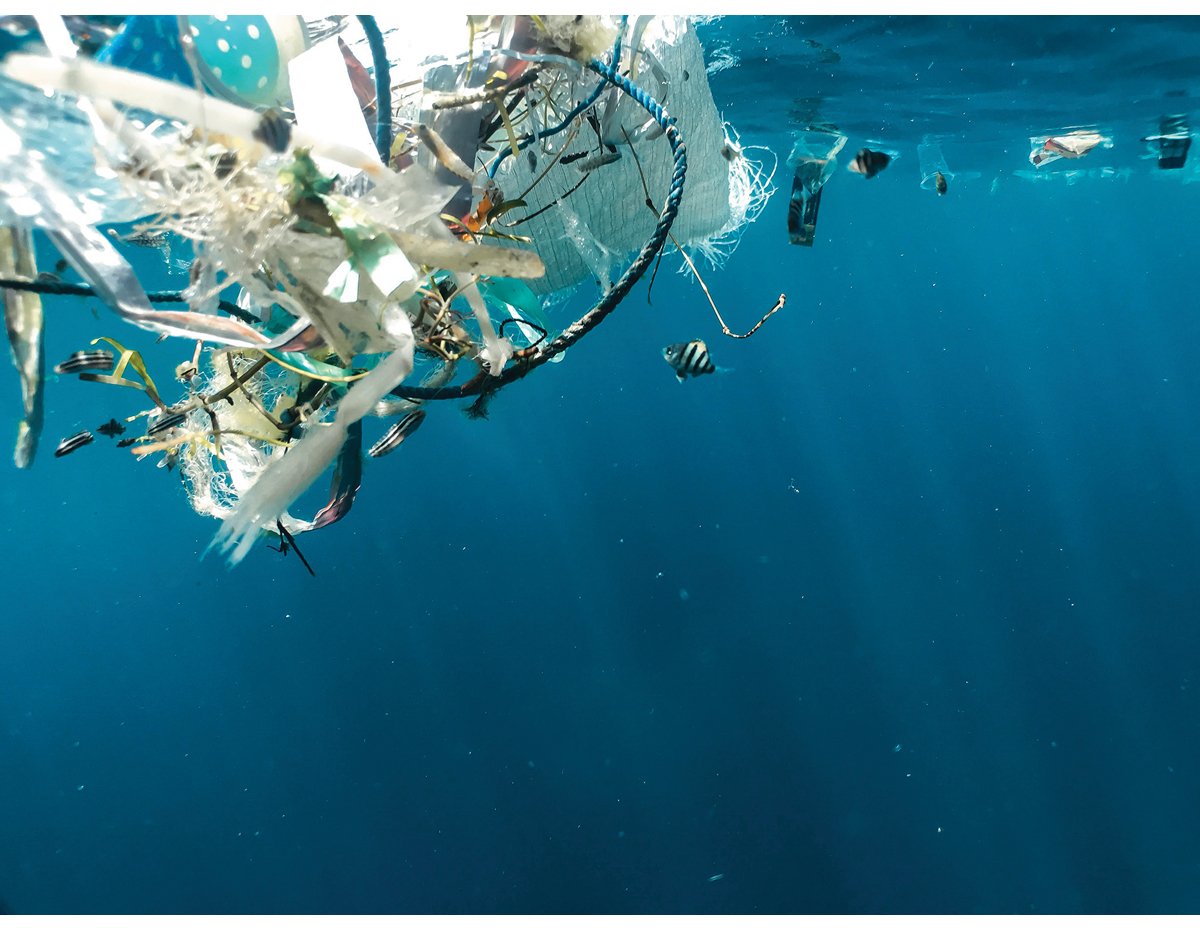 Figur 8.1 Plastforurensning i havet. Norge har jobbet over flere år for å styrke det internasjonale rammeverket for å hindre og redusere marin forsøpling og plastforurensing.