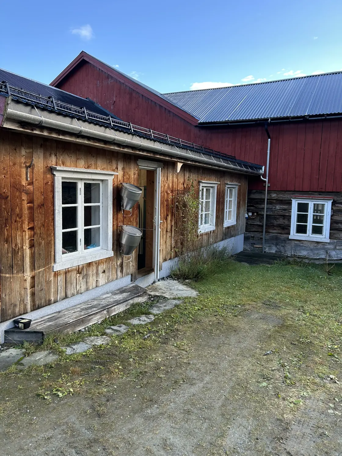 Gjenbruk og bevaring preger bygningene på Stigen