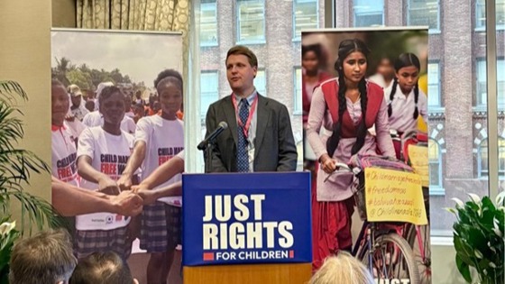 Utviklingsministeren på møte om barneekteskap