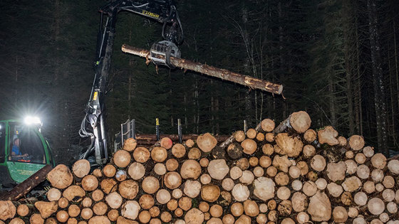Moderne og effektive maskiner arbeider fort og effektivt.