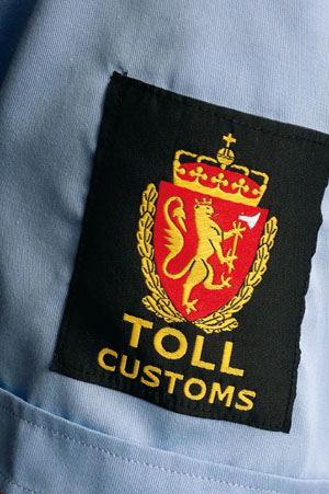 Figur 11.5 Tollvesenet har en viktig rolle i kontrollen med etterlevelse
 av kjemikalieregelverket