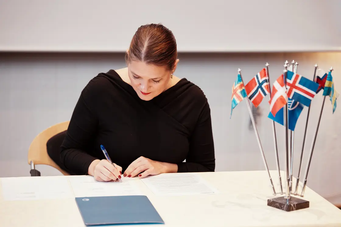 Næringsminister Cecilie Myrseth signerte en fellesnordisk erklæring om styrket nordisk konkurransekraft som en oppfølging av rapporten.