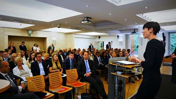 Fullt hus da utenriksministeren presenterte den nye europastrategien. Foto: EU-delegasjonen. 