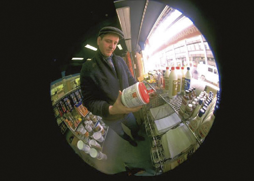 Figur 7.12 Miljøgifter brukes i dag i mange forbrukerprodukter