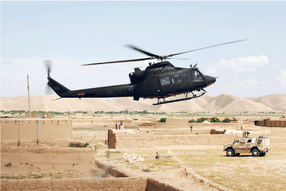 Figur 3.3 Luftforsvarets NAD Bell 412 SP helikoptre opererte i Afghanistan fra april 2008 til oktober 2012. 
