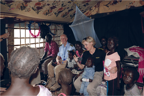 Figur 4.11 Besøk hos en familie i flyktningleiren i Juba i Sør-Sudan. 
