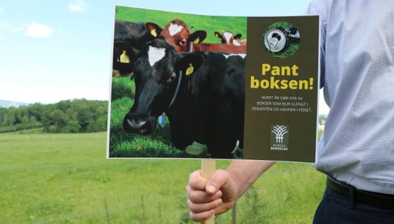 Målet med kampanjen "Pant boksen" er å bevisstgjøre folk på hva som faktisk kan skje dersom du slenger fra deg brus- og ølbokser i naturen.