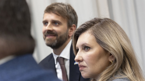 Minister of Health and Care Services Jan Christian Vestre and First Lady Olena Zelenska during the visit to Headspace.