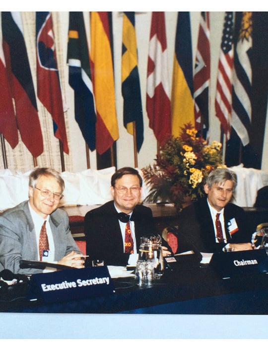 Figure 4.1 At the opening of ATCM XII in Tromsø, May 1998. The meeting chairman, Ambassador Rolf Trolle Andersen, is flanked by the meeting’s executive secretary, Jon Ramberg (left), and its chief rapporteur, Odd Gunnar Skagestad (right). It was the second time...