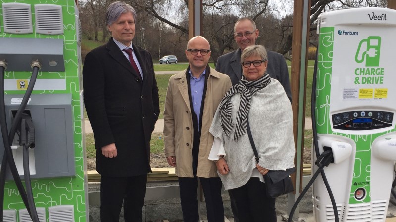 Regjeringen og samarbeidspartiene Venstre og Kristelig Folkeparti lanserer nå Klimasats, en ny støtte til klimasatsing i kommuner og fylkeskommuner. Det er satt av 100 millioner kroner i 2016. 