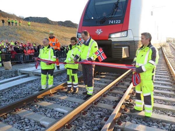 Solvik-Olsen åpner dobbeltsporet