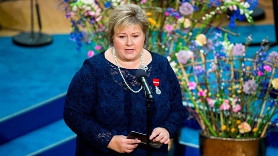 Statsminister Erna Solberg talte på festforestillingen for kongeparet i Universitetets Aula