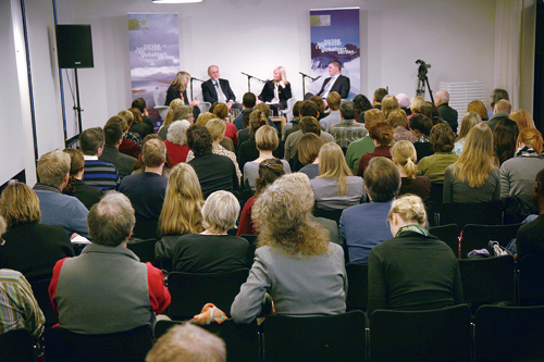 Figure 9.3 Open debate on business and human rights in February 2008.
