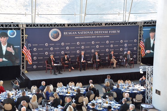 Ine Eriksen Søreide deltok blant annet på et panel under Reagan National Defense Forum der de diskuterte alliertes syn på amerikansk sikkerhet. 