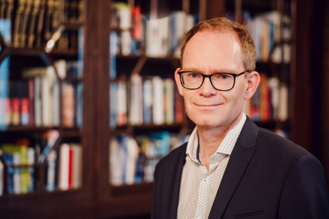 Portrett av Oddmund Løkensgard Hoel