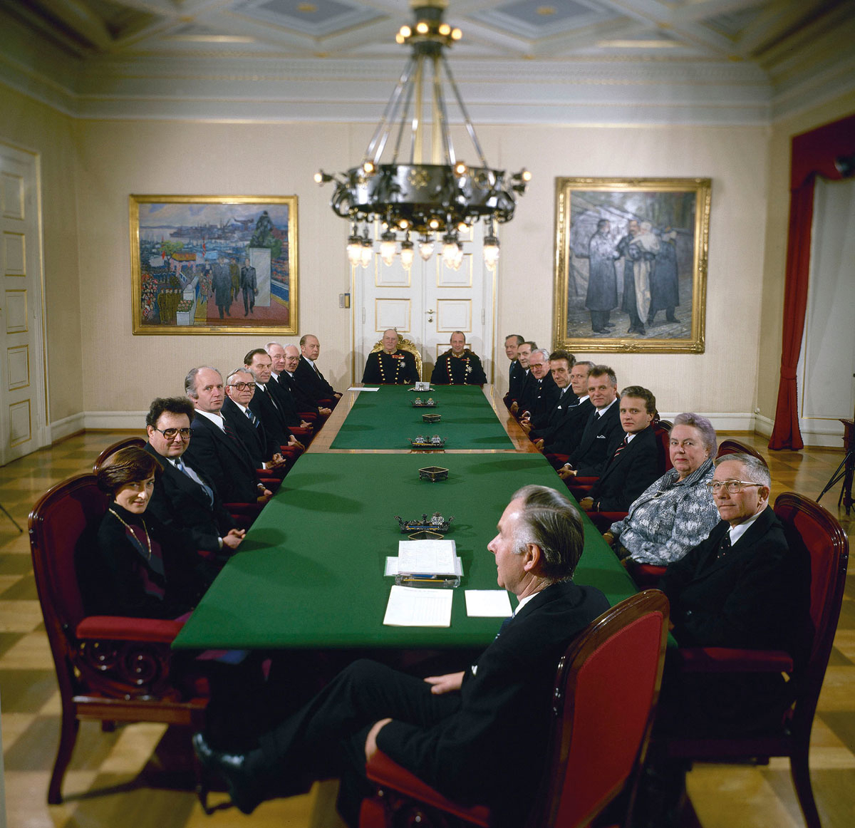 Regjeringen Nordli med to kvinner 1981