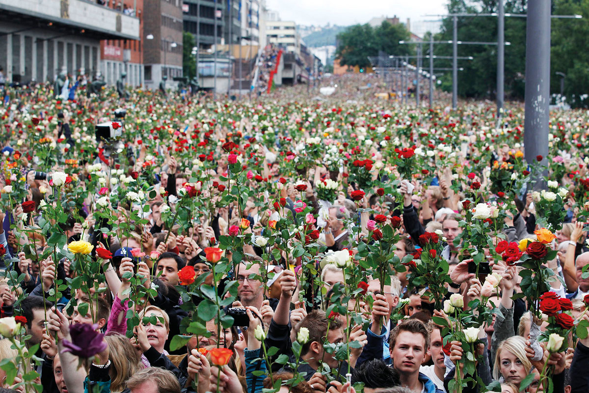 Rosetog i Oslo etter 22. juli 2011