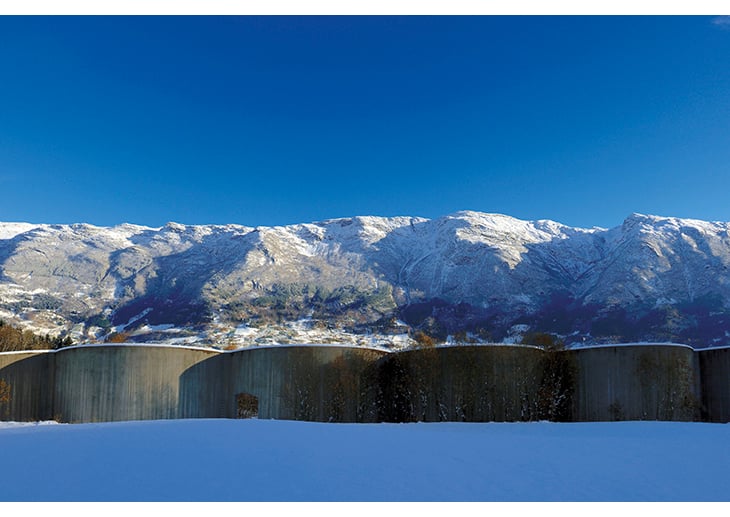Figure 2.2 Concrete avalanche defence, Hardanger municipality